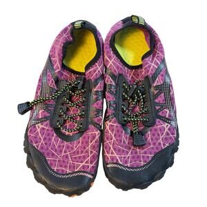 KK five fingers womens quick drying barefoot water shoes. Size 38. breathable